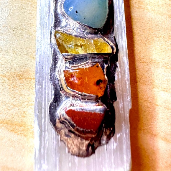 Chakra Gemstone Selenite Pendant Necklace - Picture 6 of 6